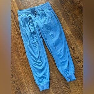 Lululemon Dance Studio 7/8 Jogger Pants